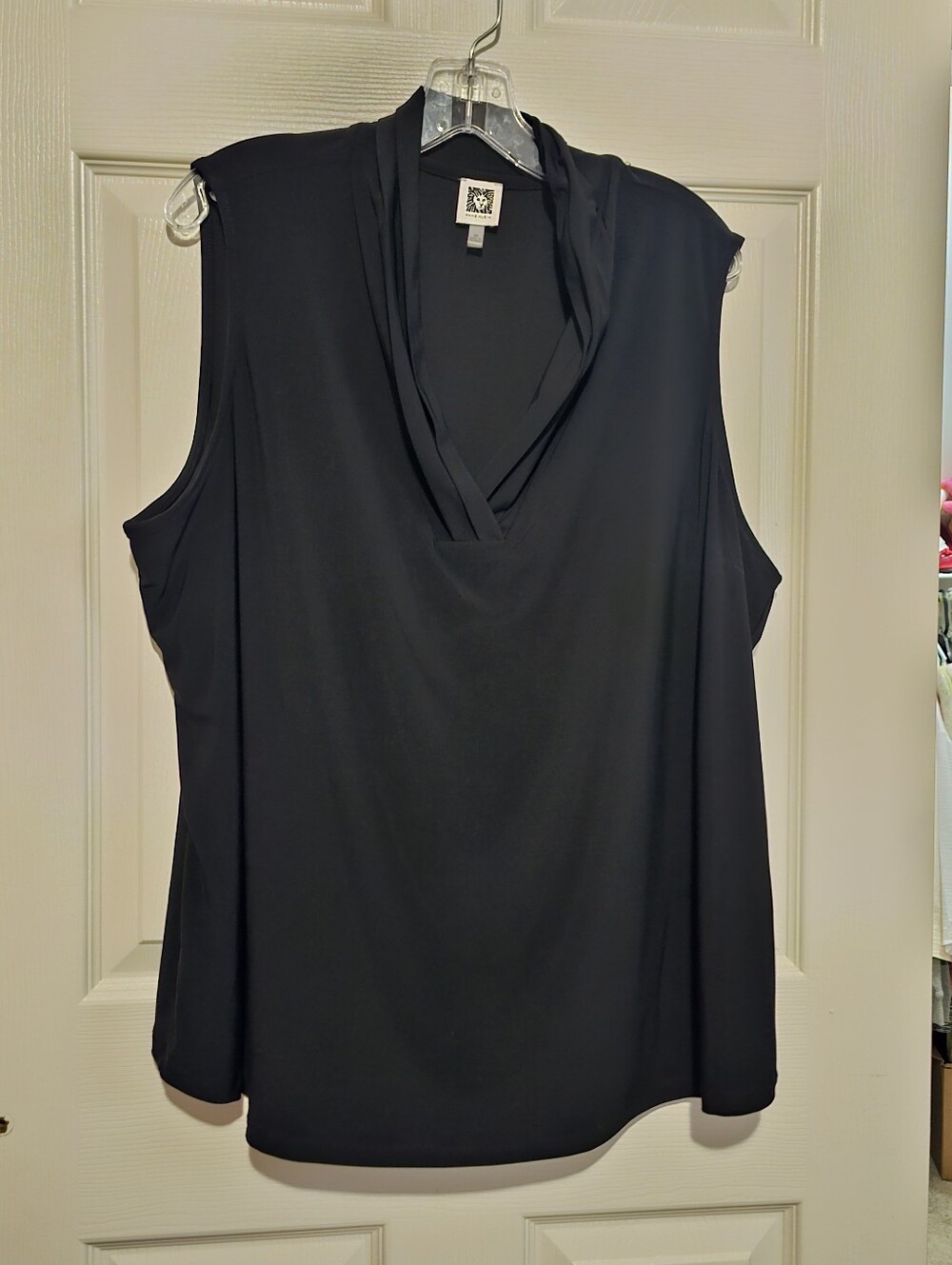 Anne Klein Black V-Neck Draped Sleeveless Top